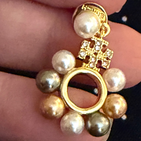 Tory Burch Earrings KIRA MULTI FAUX PEARL GOLD TONE UNIQUE PIERCED / POST NWT - Picture 4 of 16